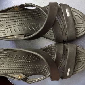 Crocs Cyprus IV High Heel Sandal 14558 Black Size 9